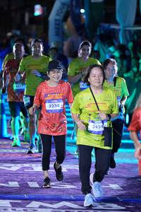 BIB: 4517, 3234, 3454
                            <button type="button" onclick="openModal(26224269)" class="btn btn-primary btn-sm float-right btn-popup" data-toggle="modal" data-target=".modal-high-quality">
                        <i class="fas fa-shopping-cart"></i> Add to Cart
                    </button>
                                            <button type="button" onclick="isThisMe(26224269, true)" class="btn btn-success btn-sm float-right btn-popup btn-isme hidden" data-toggle="tooltip" data-placement="bottom" title="นี่คือรูปของคุณใช่ไหม คลิกที่นี่เพื่อเอาเข้าอัลบั้ม">
                        <i class="fas fa-plus"></i> Add to album
                    </button>
                    <button type="button" onclick="isThisMe(26224269, false)" class="btn btn-warning btn-sm float-right btn-popup btn-isnotme hidden">
                        <i class="fas fa-ban"></i> Remove from album
                    </button>